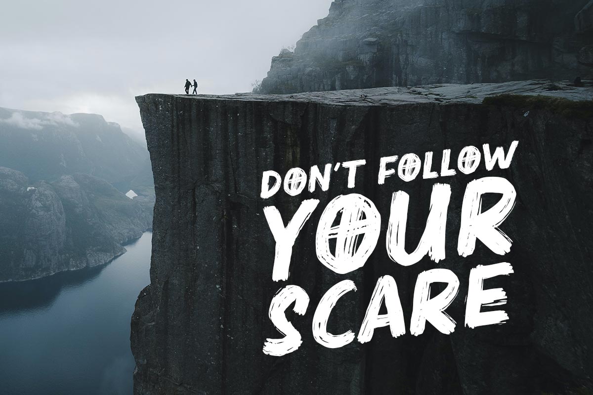 Steak Rough Brush Font - Image 6