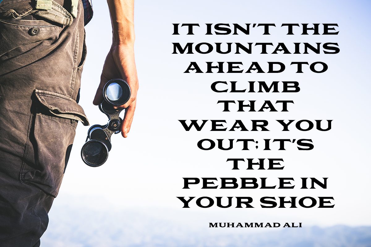 Oultra Vintage Serif Font - Image 3