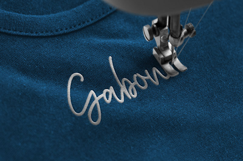 Grandster Embroidery Script Font