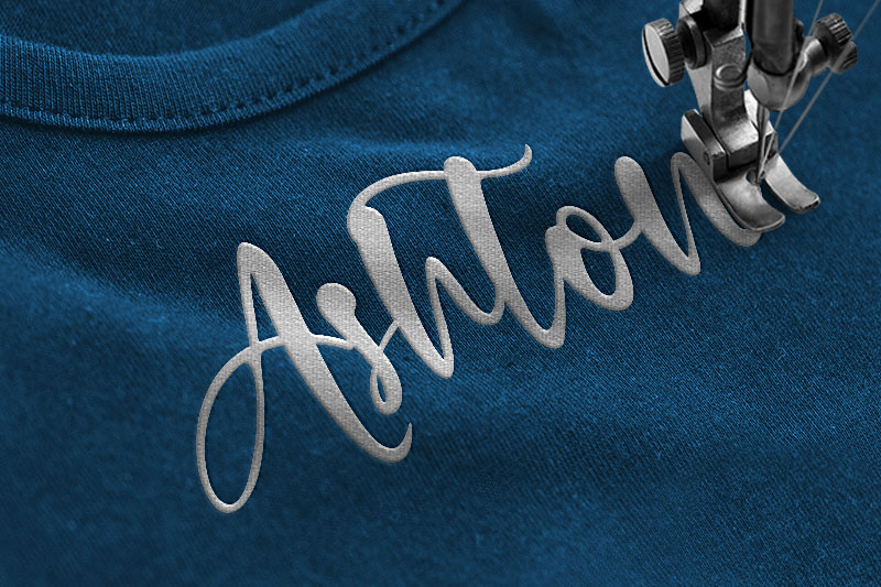 Dundleson Embroidery Script Font