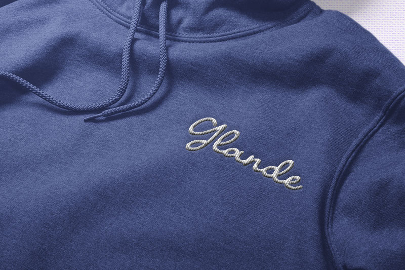 Halloa Embroidery Handwritten Font