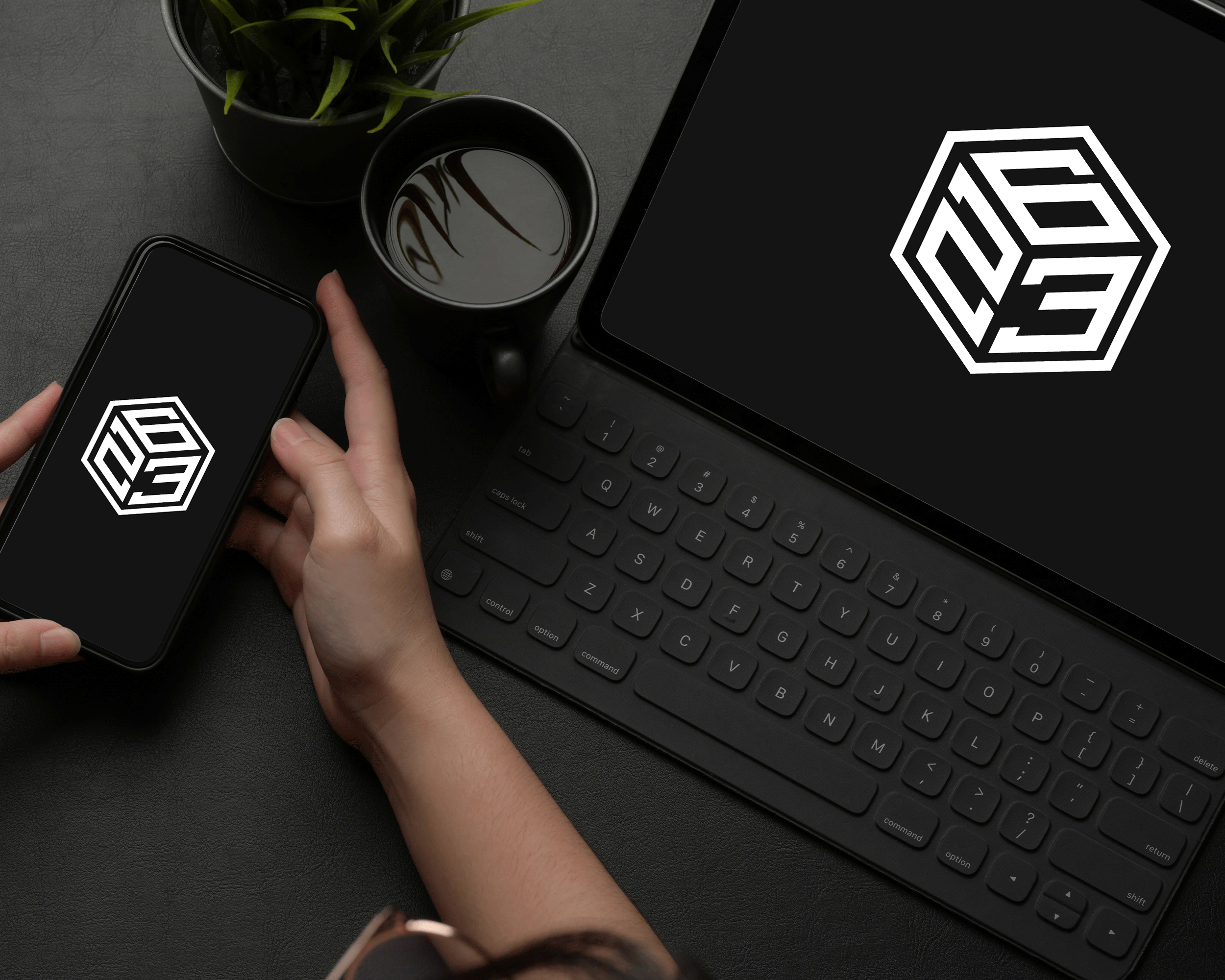 Modern Monogram Cube Font - Image 4