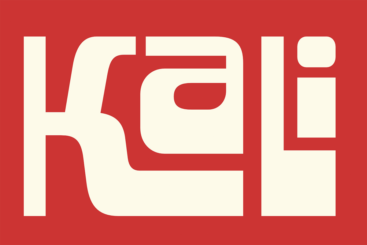 Quirky Weird A Modern Unique Display Font - Image 5