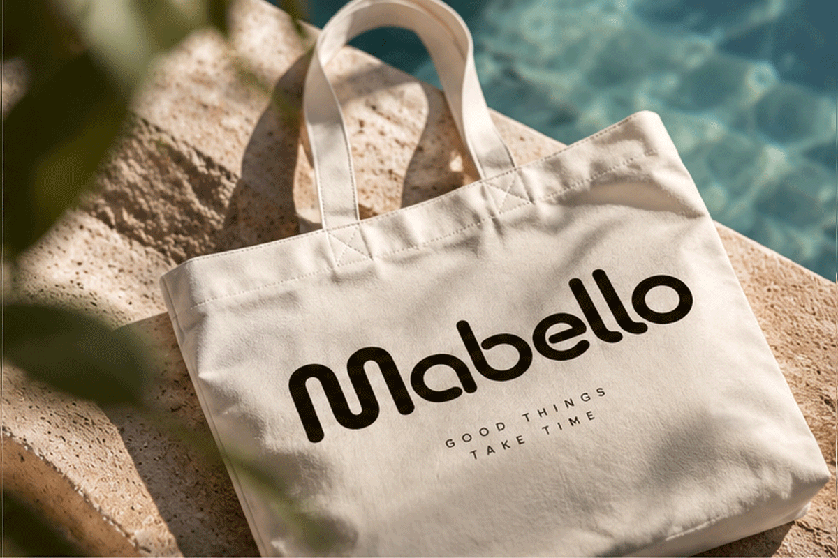 Mabello modern display font specimen preview 3